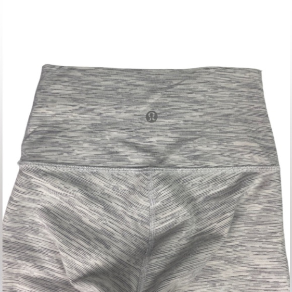 ‼️SOLD ‼️Lululemon Wunder Under Tight Women’s Size 2 - Picture 6 of 8